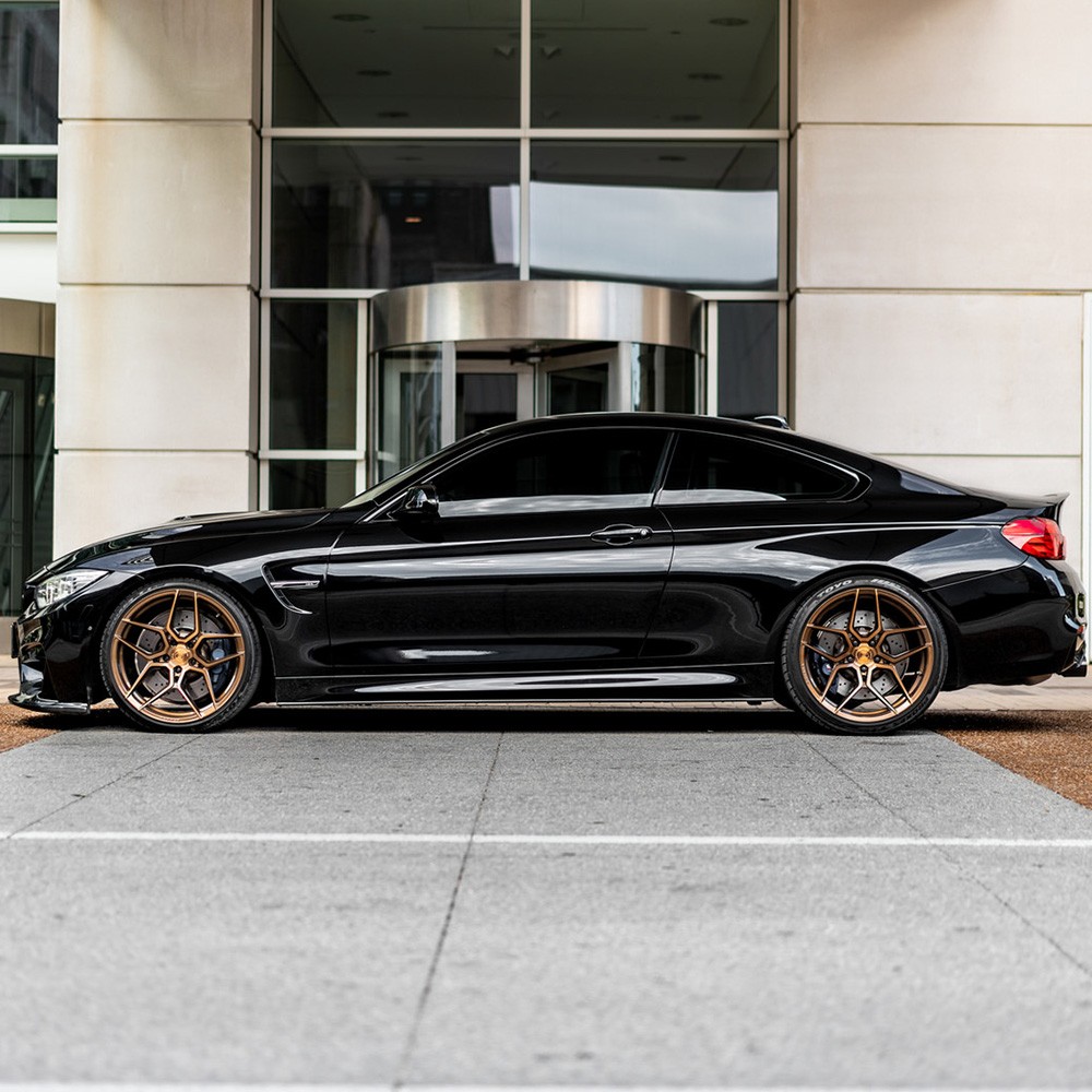 BMW i8 Front Wheel Bronze