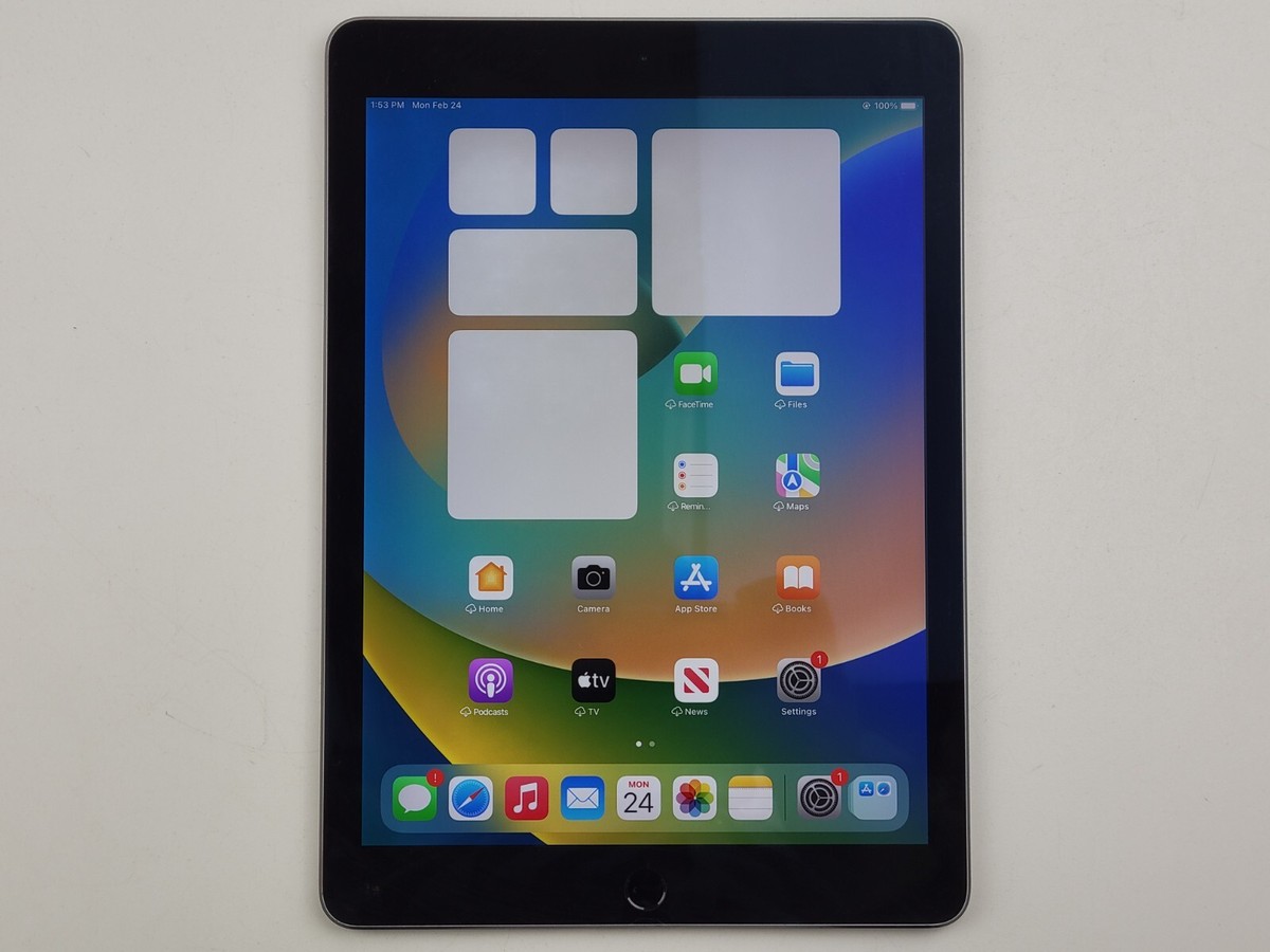 Apple iPad Pro (9.7-inch) (1st Gen.) (A1673) 128GB (Wi-Fi Only