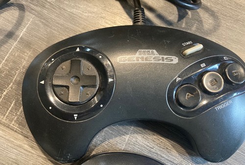 Lot De 2 Manettes Sega Genesis Modèle 1650 + Jeu Arch Rivals Bulls Vs Lakers - Occasion Rétro Gaming