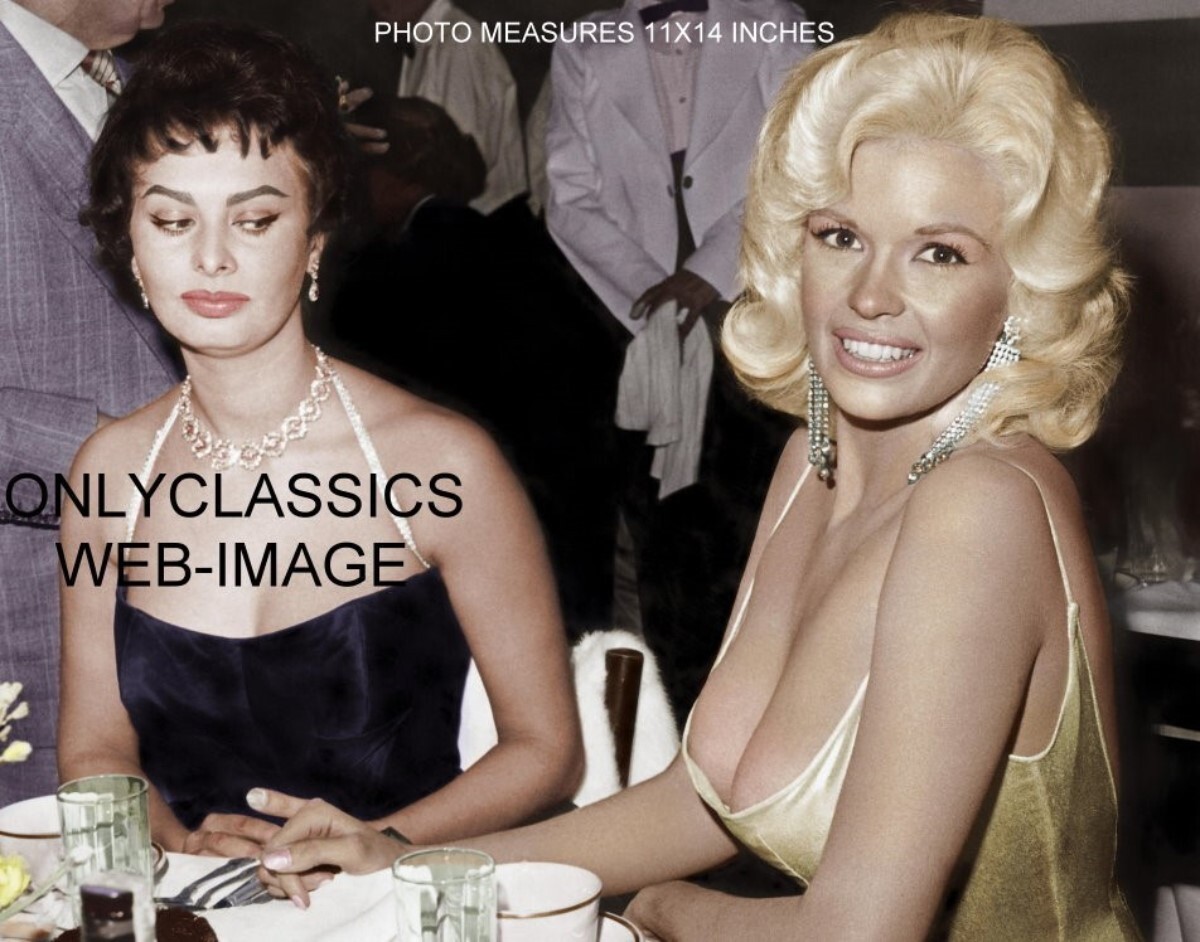 Magnetino Frigorifero Metal 10x10 Cm - Sophia Loren E Jayne Mansfield, Qualità USA