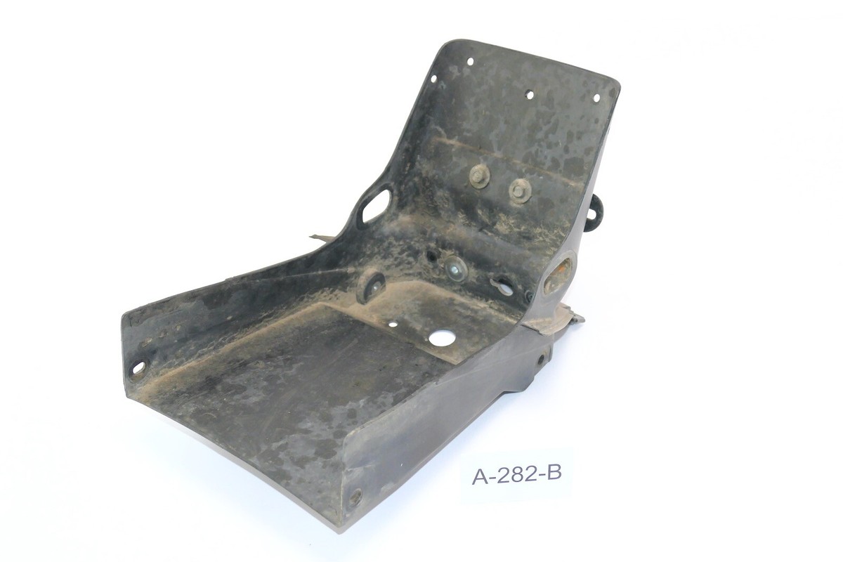 Kawasaki ZXR 400 ZX400L - Rear Fender License Plate Bracket A282B
