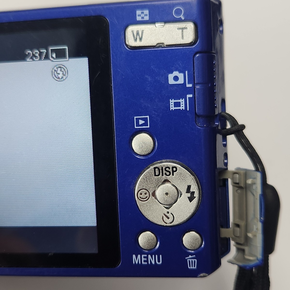 Sony Cyber-shot DSC-W330 14.1MP Digital Camera Electric Blue