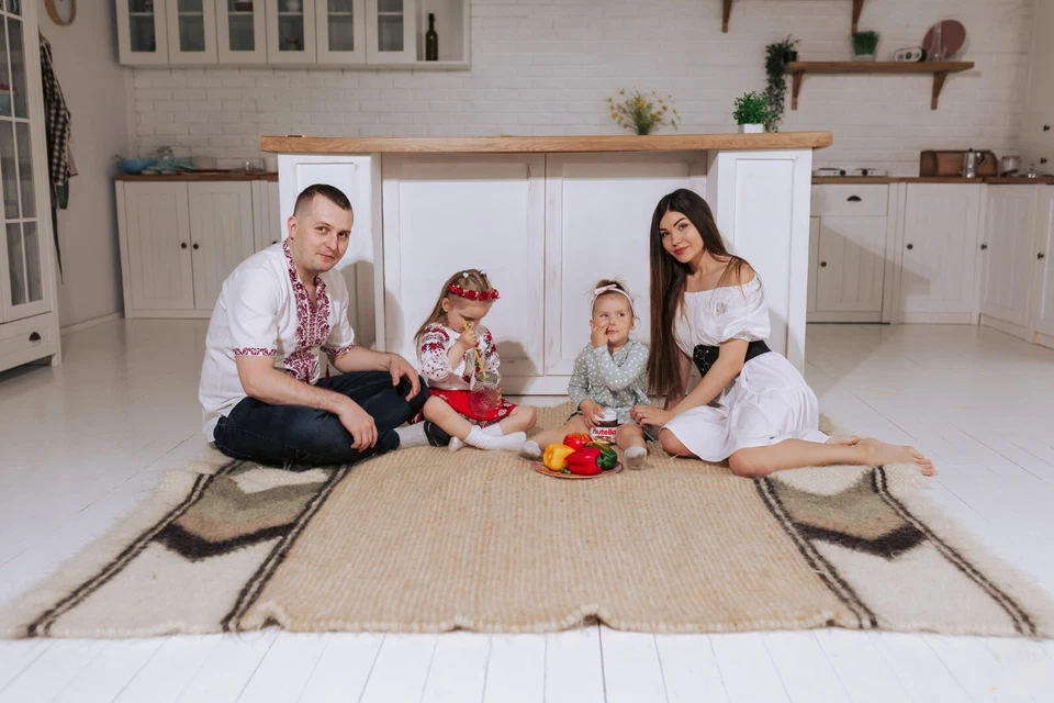 Handmade Sheep Wool Rug Carpet – 100% Natural Wool - Image 3 of 4