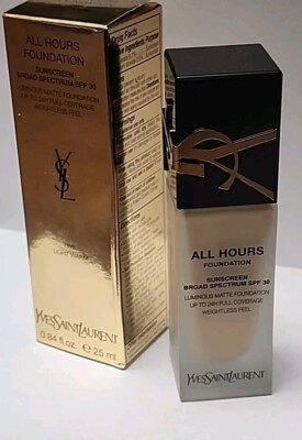 Yves Saint Laurent Foundation Broad Spectrum 0.84 OZ SPF 30 LW8 Light Warm 