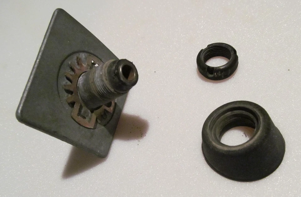 Antena Ford Escort ZX2 2000-2002 Foto 3 de 4