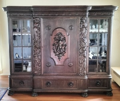 Antiker Antiker Buffetschrank Aus Der Gründerzeit