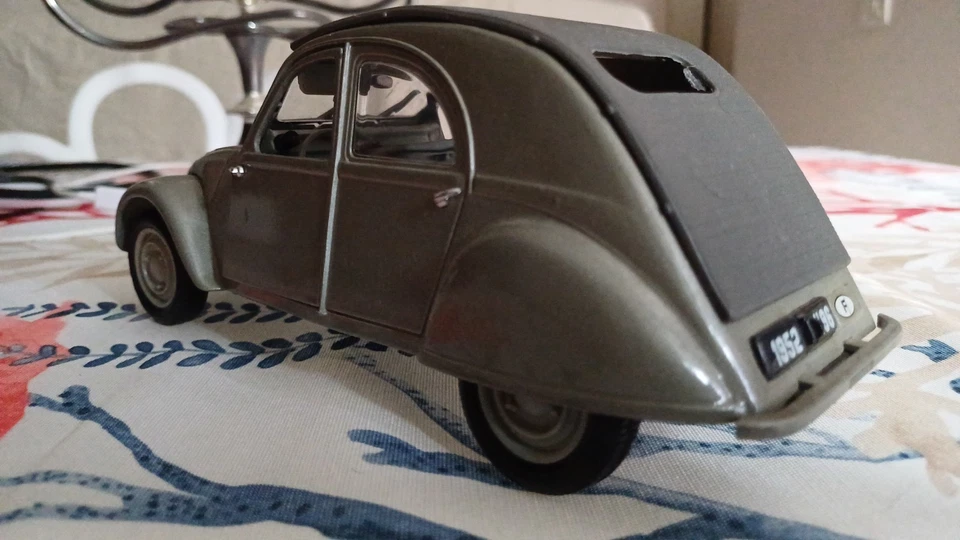 CITROEN 2CV 1952 GRIGIO MAISTO SCALA 1/18 NO BOX - Immagine 4 di 4