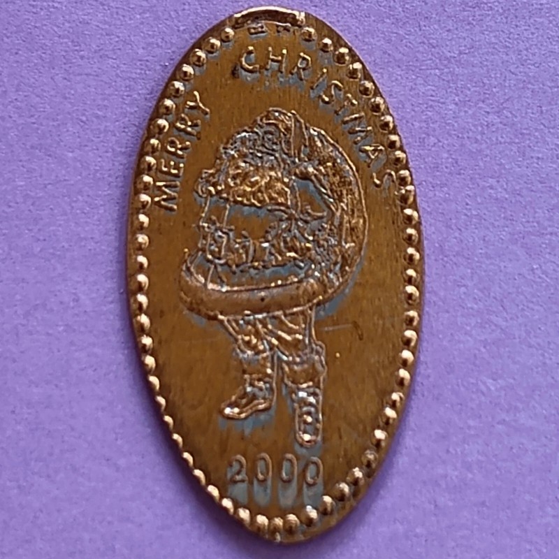 SANTA WITH LARGE TOY SACK Merry Christmas 2000 Elongated 2000 Pressed Penny