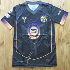 Conjunto Jersey y Corto Versión Pantera Rosa L. YAMAL Talla Juvenil