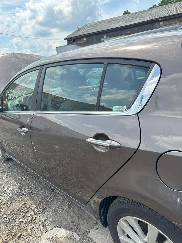 Used Rear Left Door Assembly Rear Side fits: 2015 Kia Forte Htbk Rear Left Grade - Imagem 4 de 4