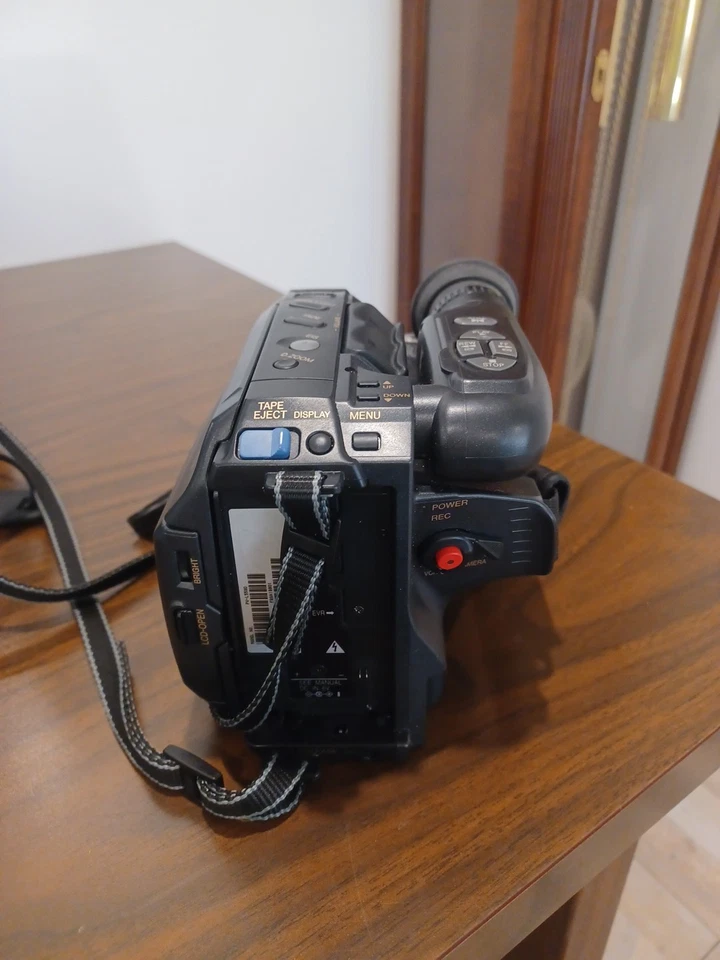 Panasonic PV-L559 Palmcorder VHS-C - Image 4 of 4