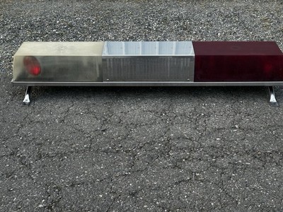 Vintage 1968 Emergency Light Bar (See Description)
