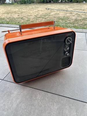 Hitachi portabler retro Fernseher Orange - funktionsfähig