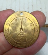 Captain Midnight spinner medal  Skelly oil premium