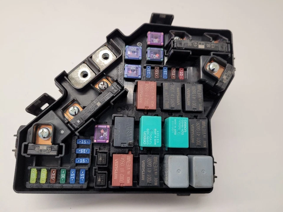 2007-2011 HONDA CR-V Fuse Box Engine Compartment 38250SWA013 07-11 Foto 2 de 4