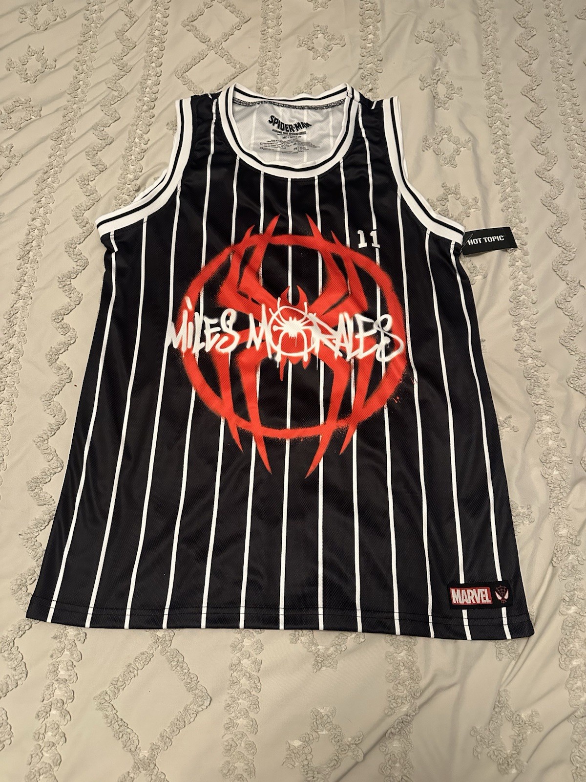 Spider-Man #11 Black Red Graphic Basketball Jersey Men’s Size Medium New Tags