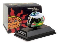 Minichamps Valentino Rossi Helmet - Motogp Mugello 2011 1/8 Scale Minichamps Valentino Rossi Helmet - Motogp Mugello 2011 1/8 Scale