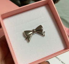 Gentle Monster x Jennie Jentle Salon Aile.M G2VTMNG0X3QP