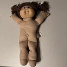 1978, 1982 Girl cabbage patch doll: Brown Hair/blue Eyes