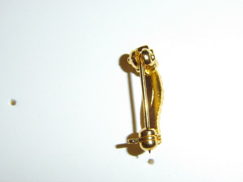 e2485 WW 2 US Army Air Force Navy Gold Caterpillar Club Pin Parachute A2A15 - Picture 2 of 3