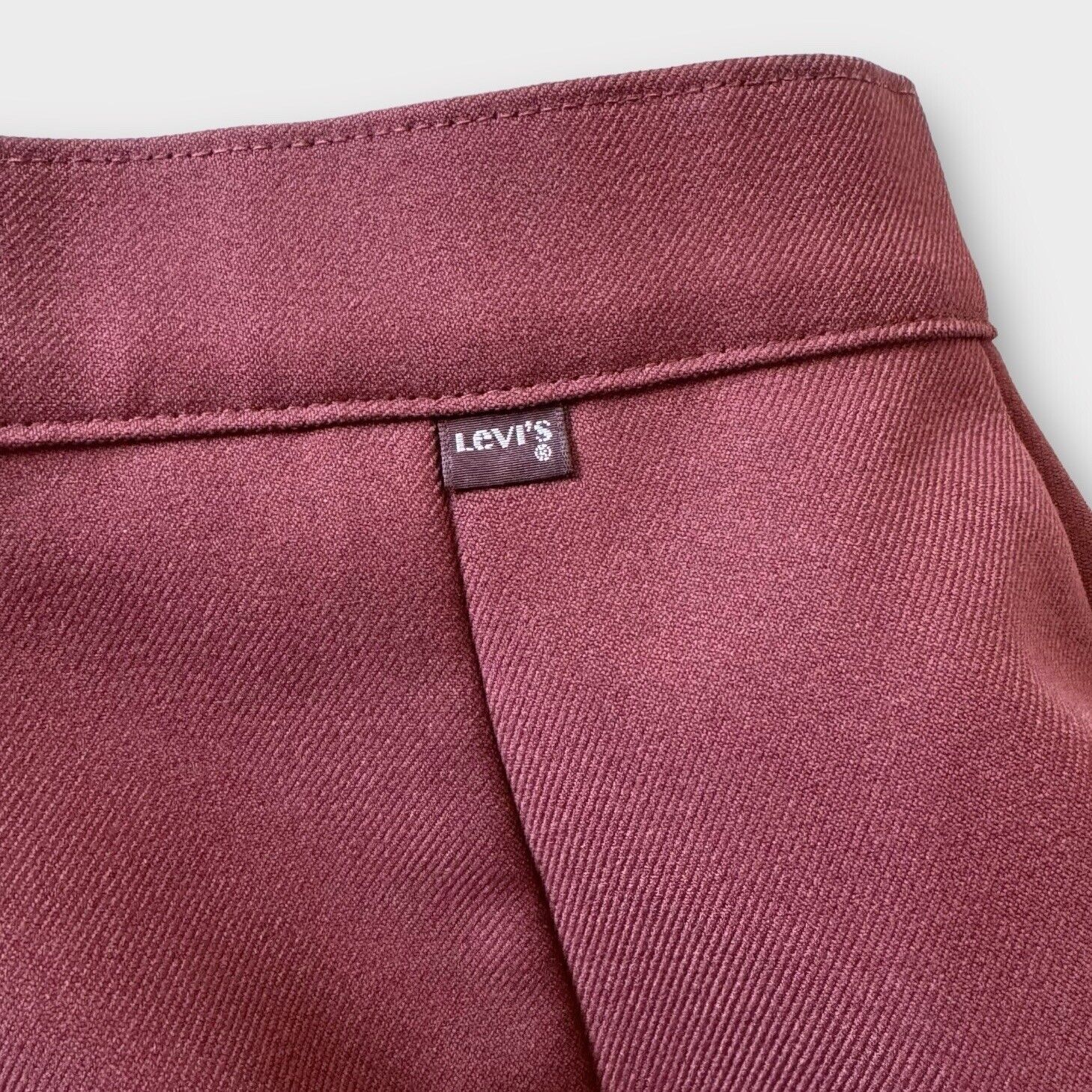 Women’s Levi’s Pants/Trousers, Burgundy, Vintage … - image 9