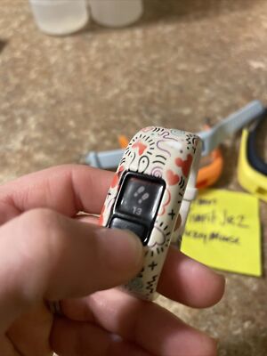 Garmin v vofit Disney Minnie Mouse Activity Tracker