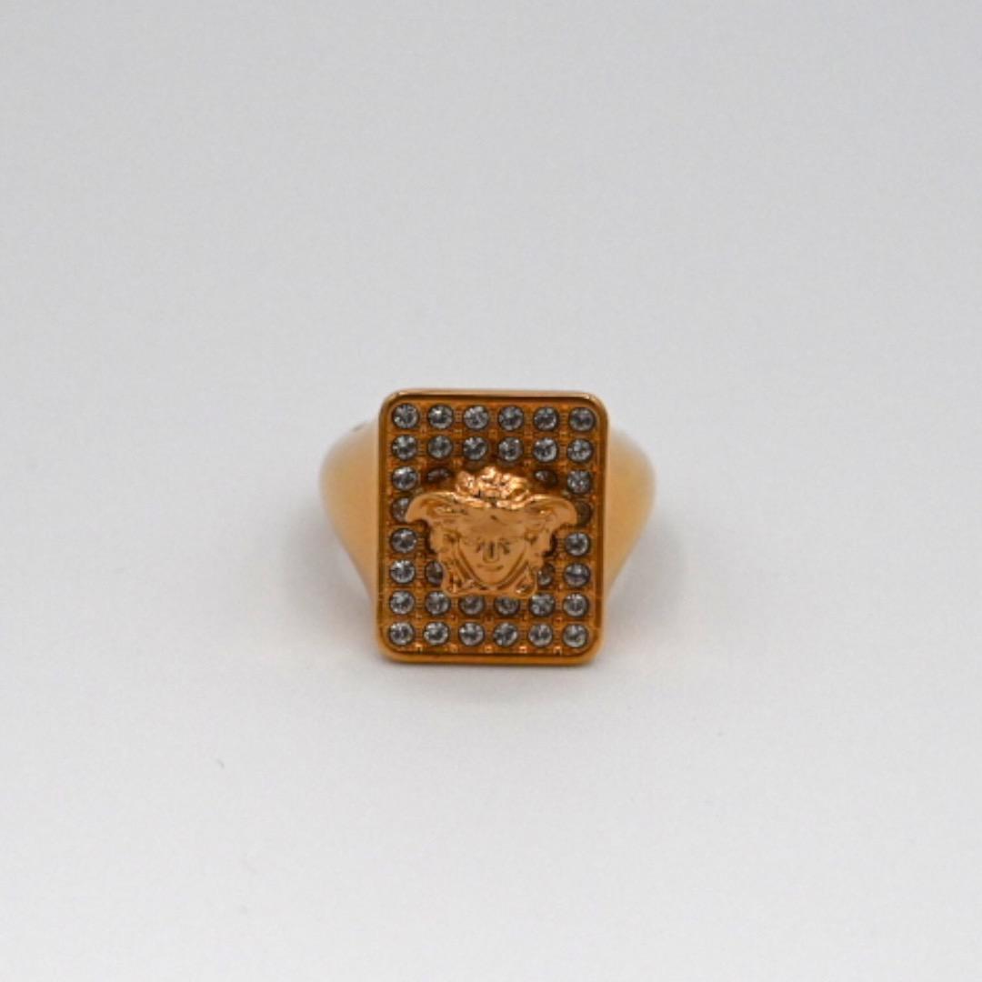 【送料&関税込】Versace Square Medusa Ring Versace Gold & Silver Medusa Square Ring Versace