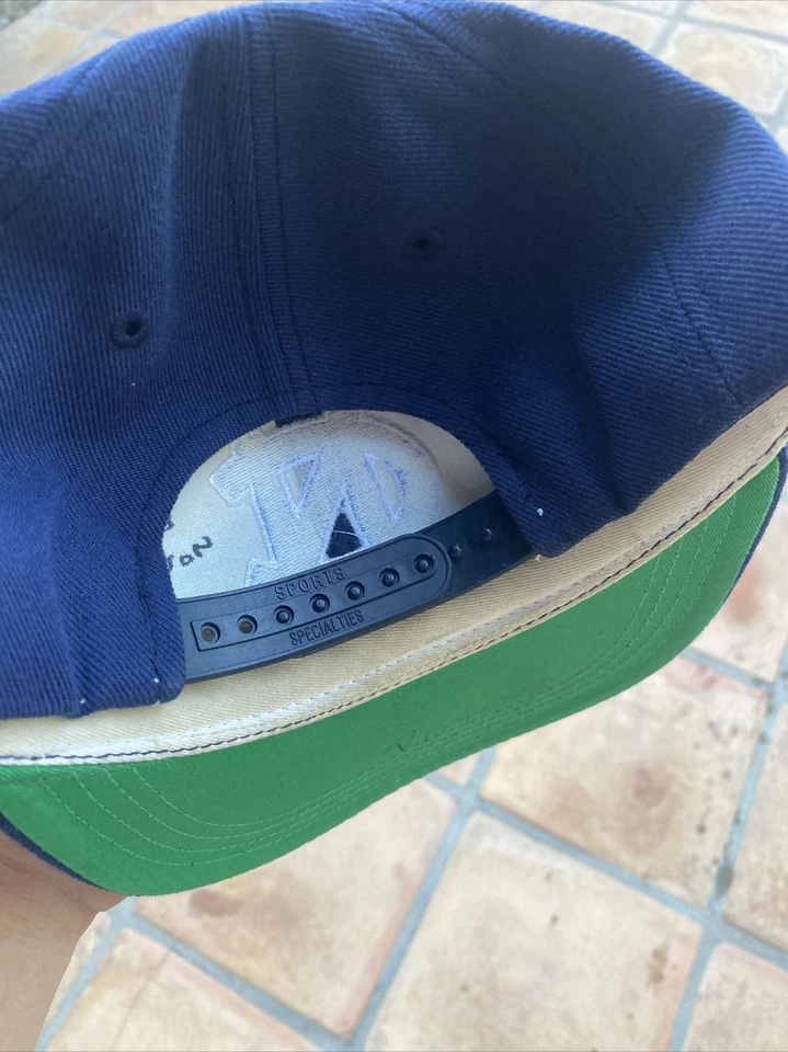 NCAA Carolina del Norte Tarheels Lana Snapback Sombrero Deportes Especialidades Juventud Foto 4 de 4