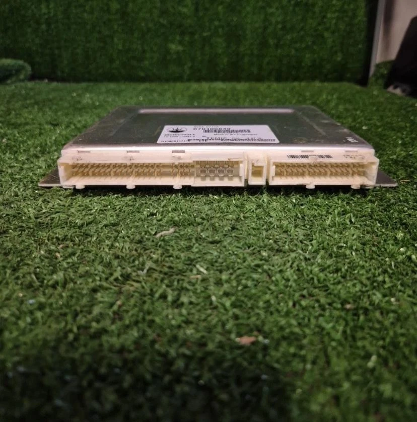 670105849 Centralina Sospensioni ecu Maserati Levante - Immagine 3 di 3