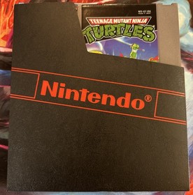 Teenage Mutant Ninja Turtles (Nintendo NES, 1989) W/protective Cover! Clean!