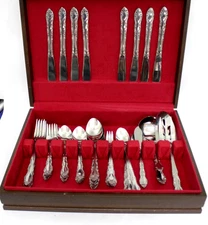 MINT 70 PIECE SET OXFORD  HALL TALLY HO Stainless Steel Flatware