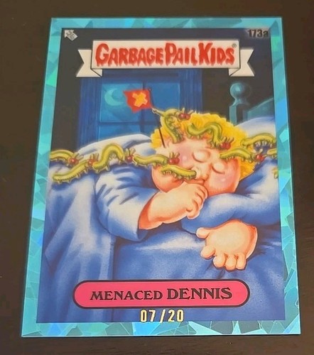 Menaced DENNIS [Padparadscha] #173a Garbage Pail Kids 2022 Sapphire card