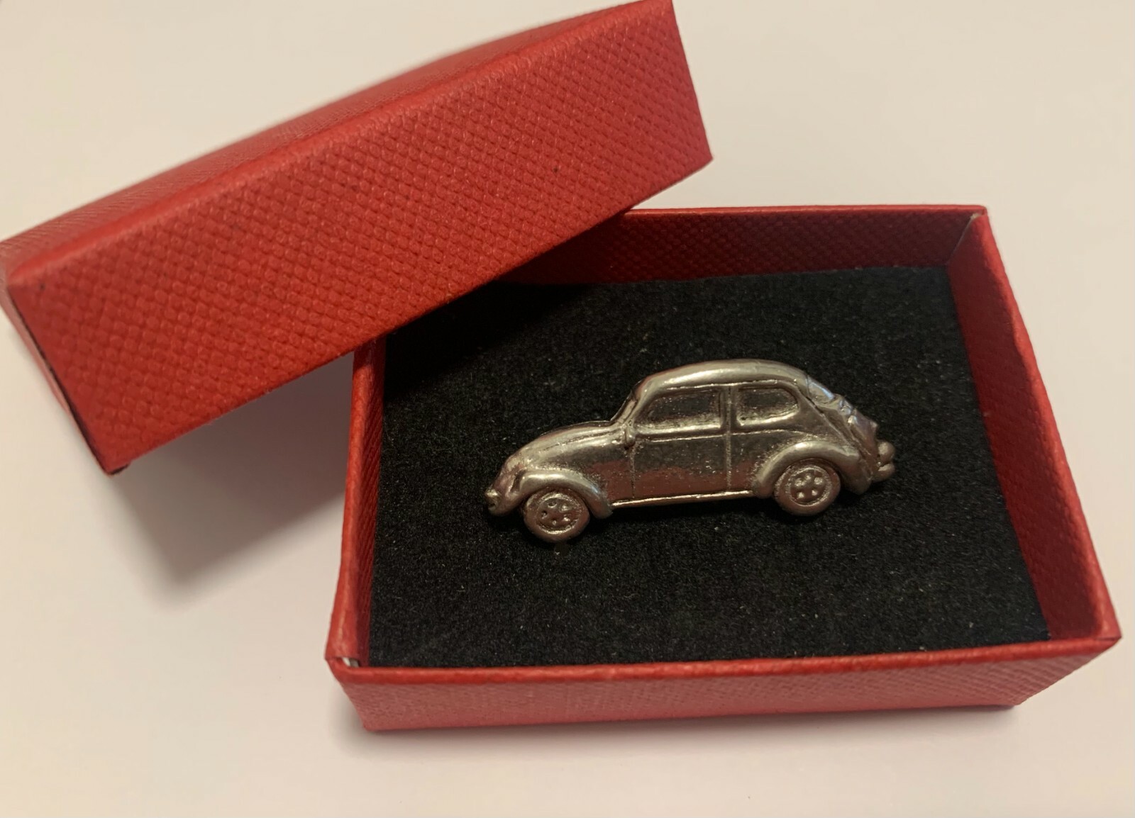 Vintage Silver Pewter Car Pin Badge Brooch Lapel Gift Box for Birthday or Xmas