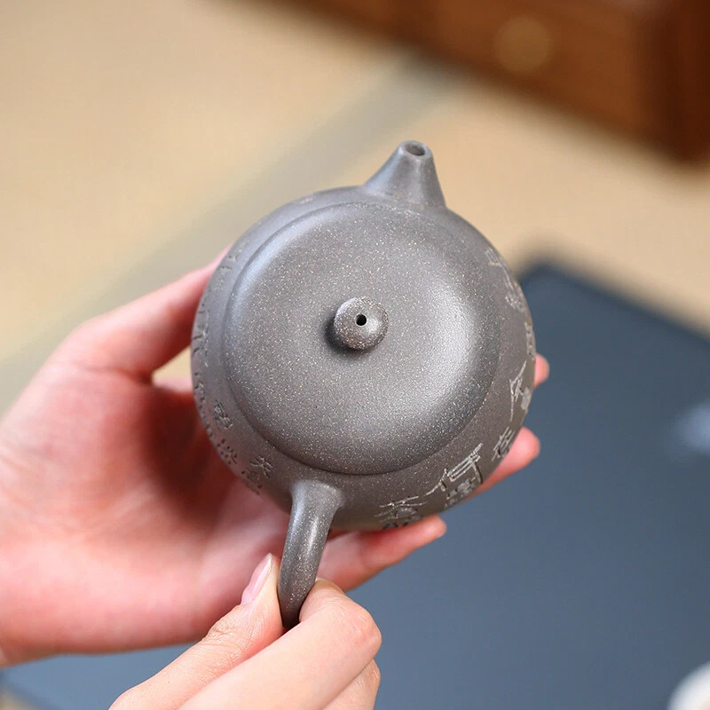 Tetera de arcilla original Qinghui Duan Yixing Zisha Pot hecha a mano tallada marcada Foto 2 de 4