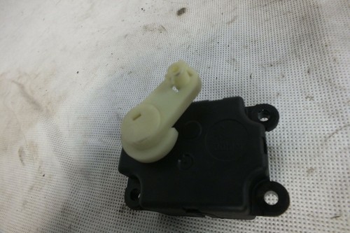 Saab 9-3 YS3F 02-07 09180201 Stellmotor Heizung Klima - Bild 2 von 2