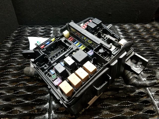 13 2013 HYUNDAI SONATA 2.4L ENGINE FUSE BOX OEM #90 | eBay