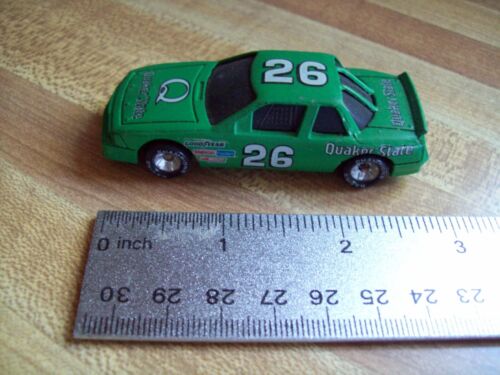 KENNY BERNSTEIN QUAKER STATE #26 1989 NASCAR 1/64 scale car PRE-OWNED VINTAGE