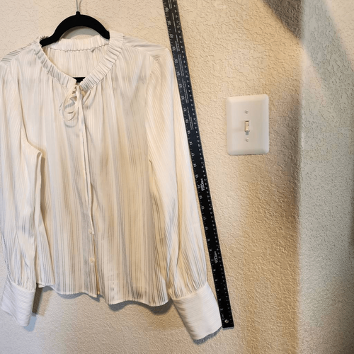 FRAME- Women’s Shirred Silk Neck-Tie Blouse in Off White, Size Large - Picture 7 of 10