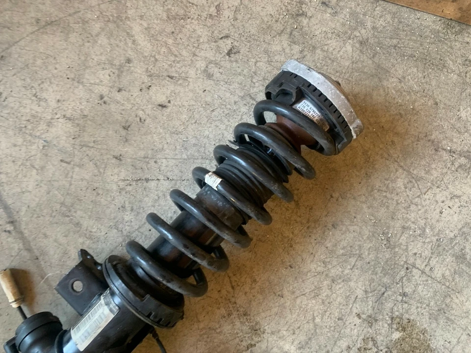 BMW F01 F02 AWD DELANTERO DERECHO LADO DEL PASAJERO EDC VDC PUNTAL AMORTIGUADOR OEM 82MK Foto 4 de 4