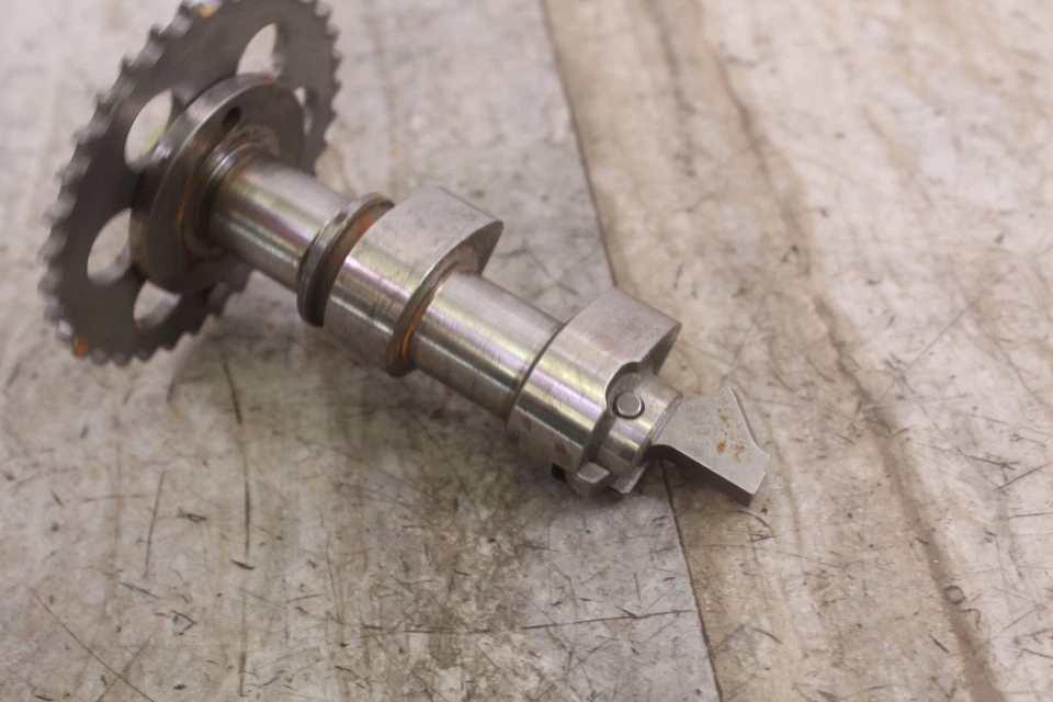 2000 CAN-AM DS650 Camshaft / Cam - Image 4 of 4