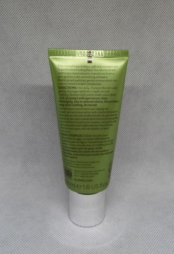 Elemis Superfood Blackcurrant Jelly Exfoliator 1.6 Oz 50 mL - Picture 2 of 2