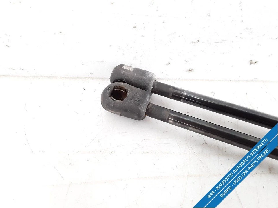 MG Zt-T 2003 Rhd 2.0CDTI 96kw Set Engine Bonnet Shocks BKK500010 - Image 2 of 4