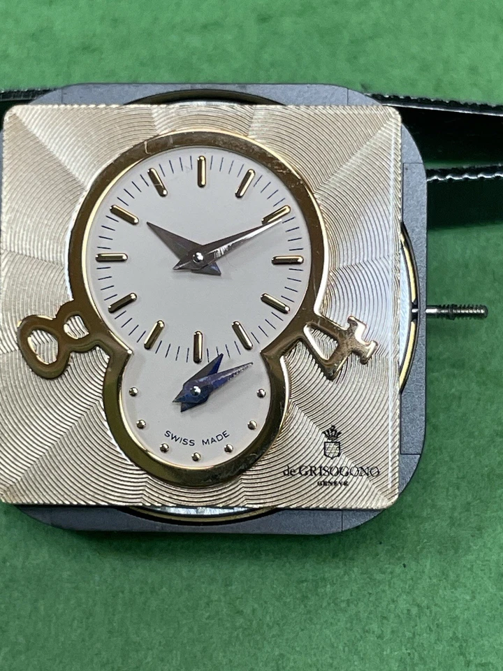 Authentic DE GRISOGONO QUARTZ  Movement Dial & Hands  CRYSTAL  COVER Hk2 - Image 2 of 4