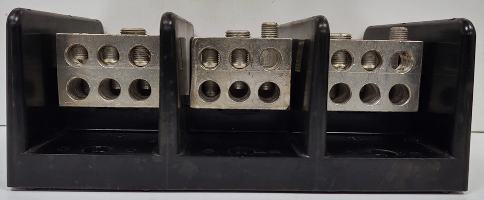 Gould Shawmut 68173 Power Distribution Block - Image 3 of 4