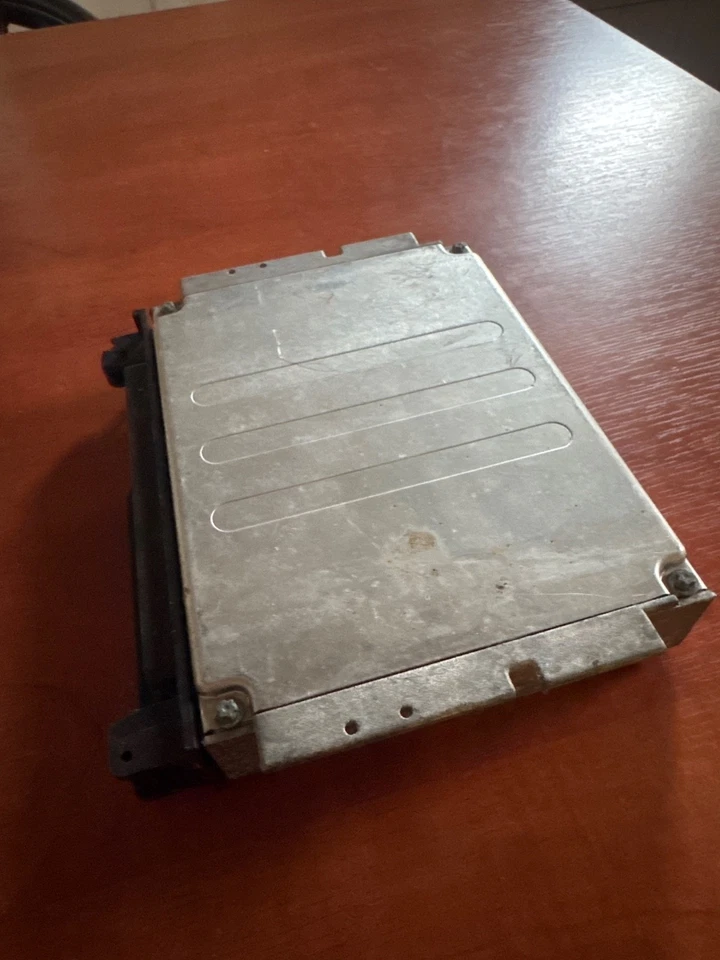 BMW 14291529 EML ecu 5wk9082 750i 750il 850i Foto 2 de 3