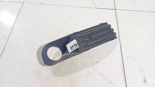 7h0807489b Stoßstangengitter vorne rechts 7h0.807.489b  81212 Vo DE2381083-24