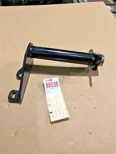 R9 3299Q6257 - AIR BRAKE-CHAMBER BRACKET, MERITOR