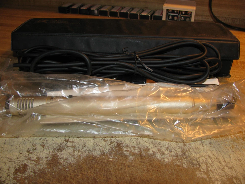 DAK Electret Condenser Shotgun Microphone No 5245 - Image 4 of 4