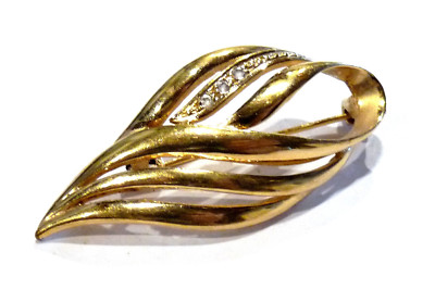 Broche Feuille Ornée De Zirconiums – Plaqué Or 18 Carats – Très Bon état