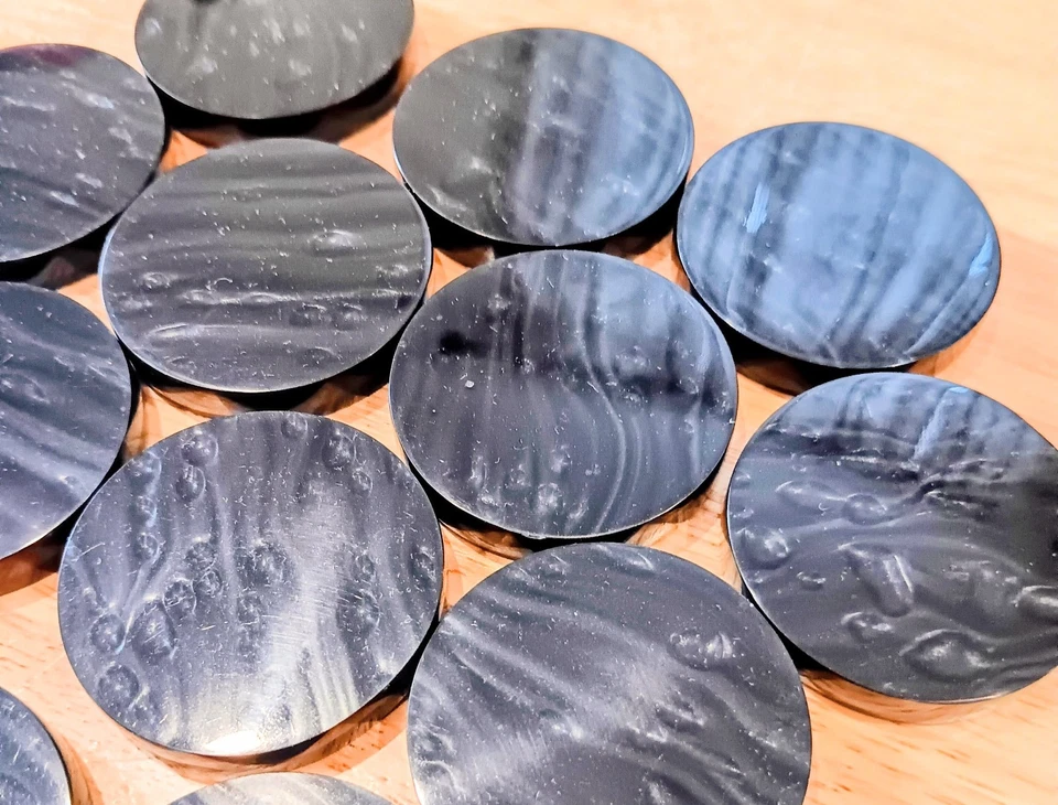 Artistic Rain Drop 大号 1.75 英寸黑色锦标赛级双陆棋跳棋 — 第 2/4 张图片